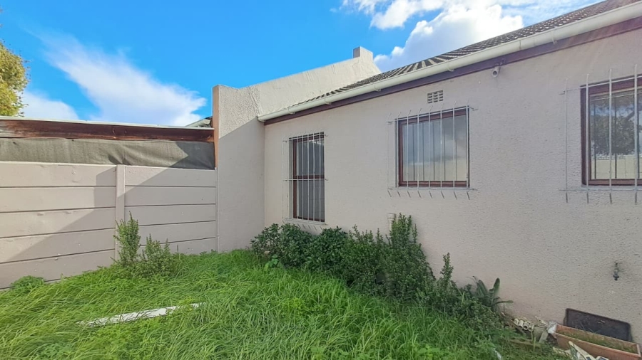 To Let 2 Bedroom Property for Rent in Tygerdal Western Cape